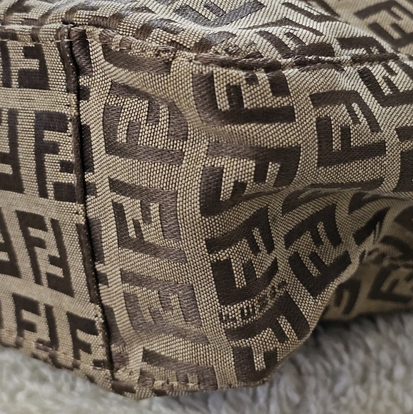 ❣️Fendi Brown Zucchino Bag❣️ - Picture 6 of 16